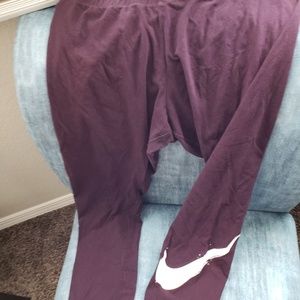 Nike workout leggings
